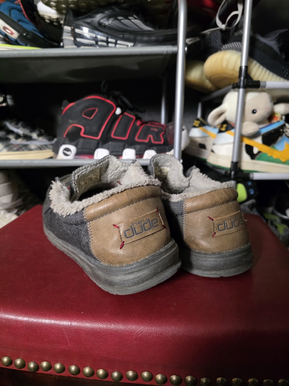 🔥 Hey Dude Men's Gray Slip-On Loafers with Red Accents Fur Size 11 - Picture 5 of 9